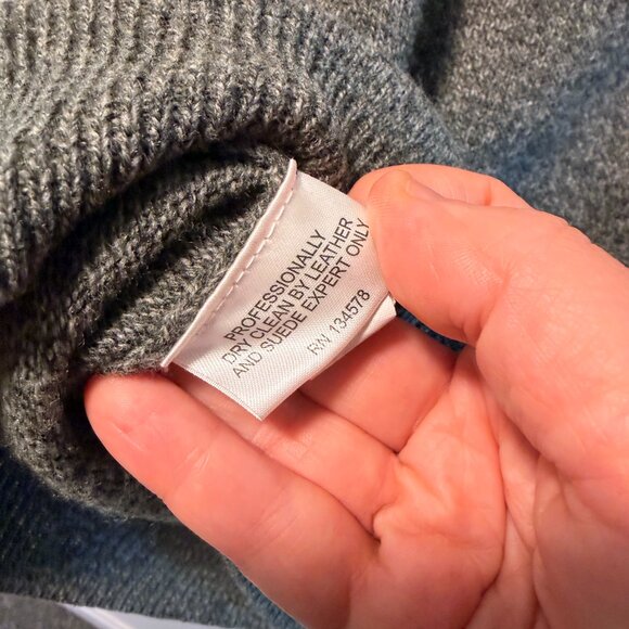 Vineyard Vines Shep & Ian Wool Quarter Zip Sweater L Charcoal Suede Elbow - Picture 7 of 7